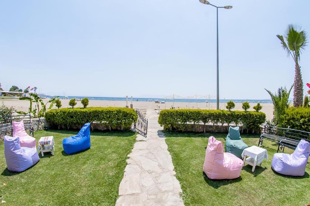 Colophon Beach Otel Gumuldur Buitenkant foto