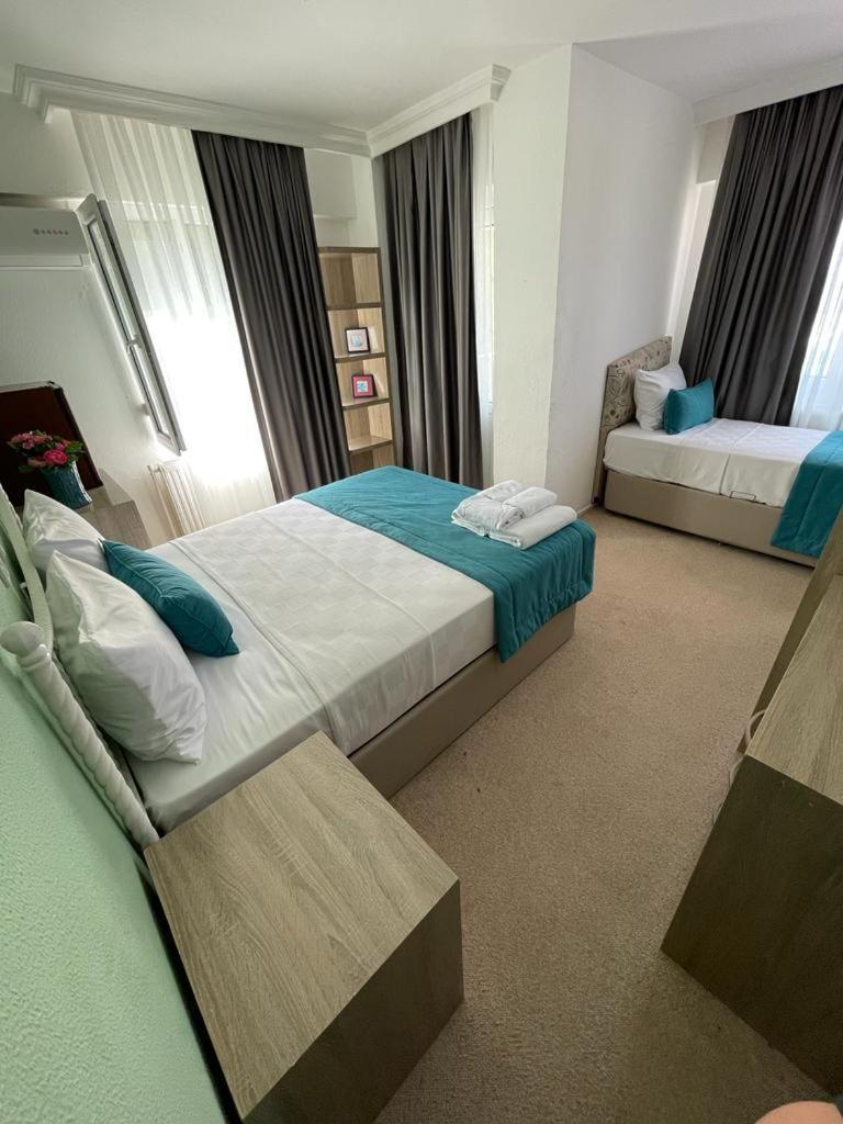 Colophon Beach Otel Gumuldur Buitenkant foto